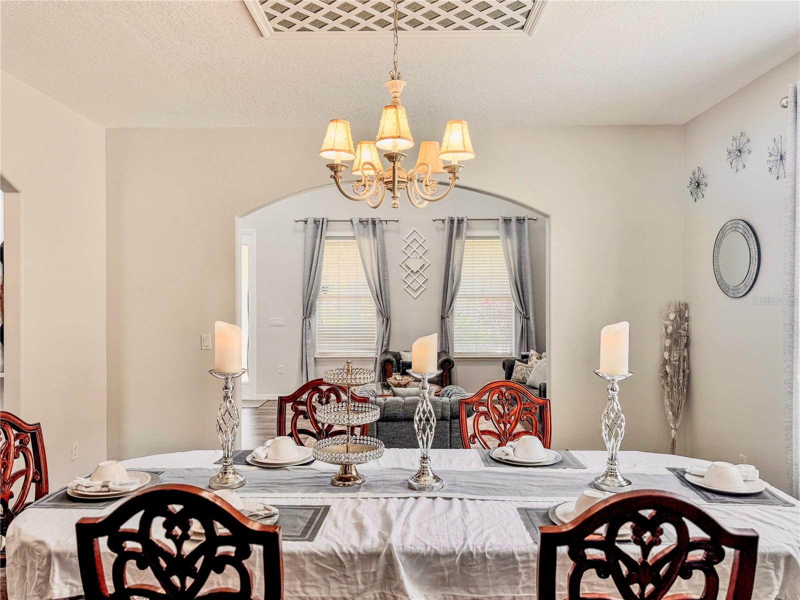 Image 14 of 94 For 1861 Remembrance Avenue