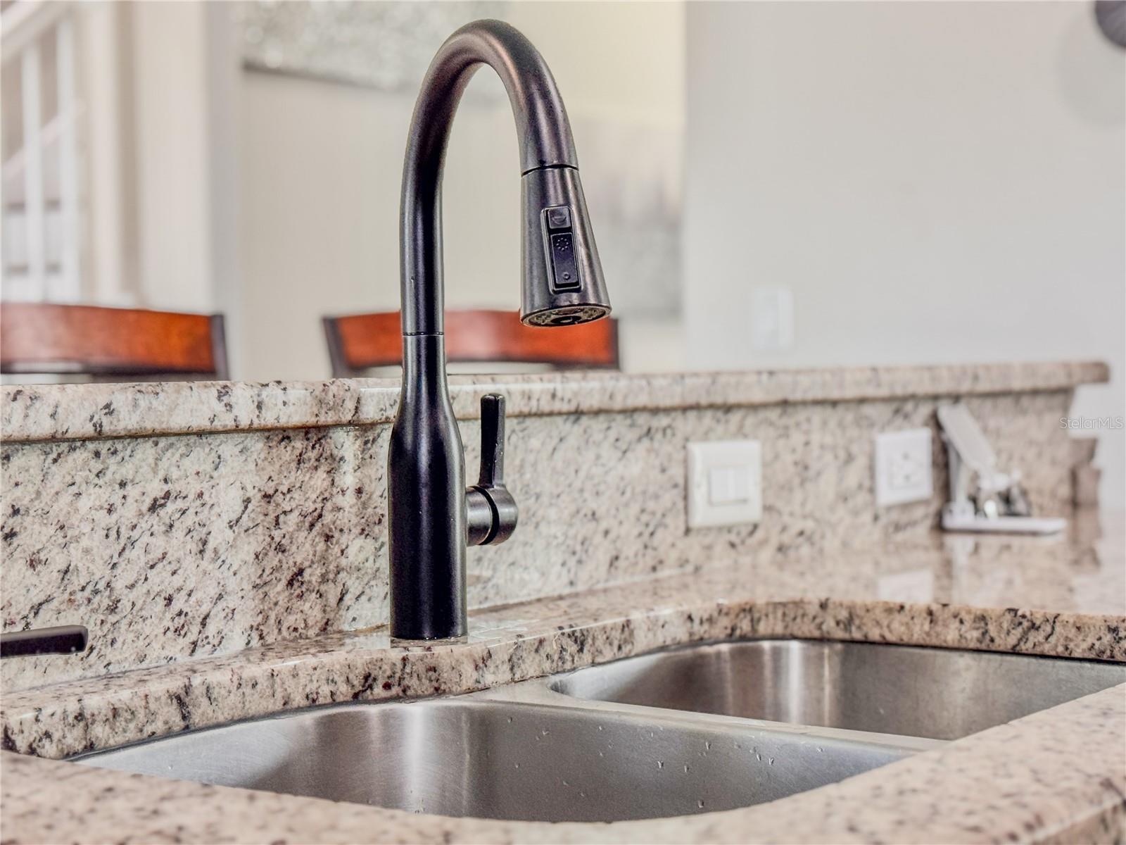 Image 21 of 94 For 1861 Remembrance Avenue