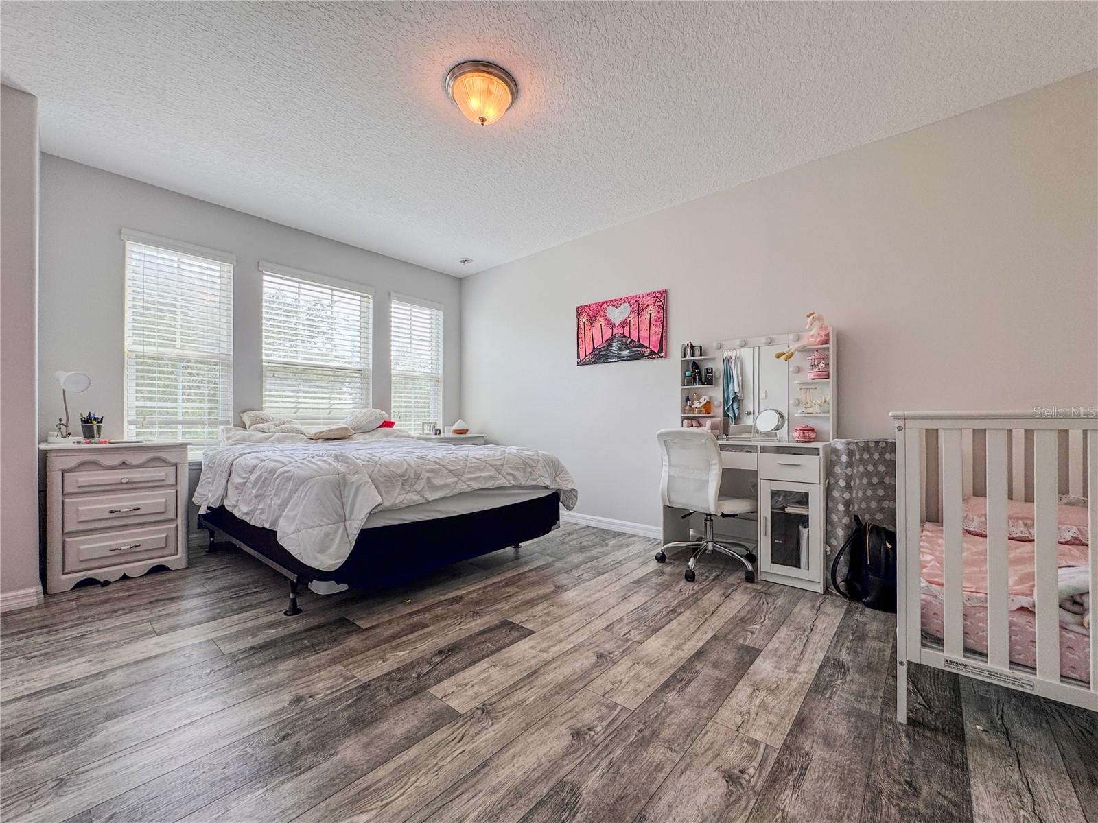 Image 46 of 94 For 1861 Remembrance Avenue