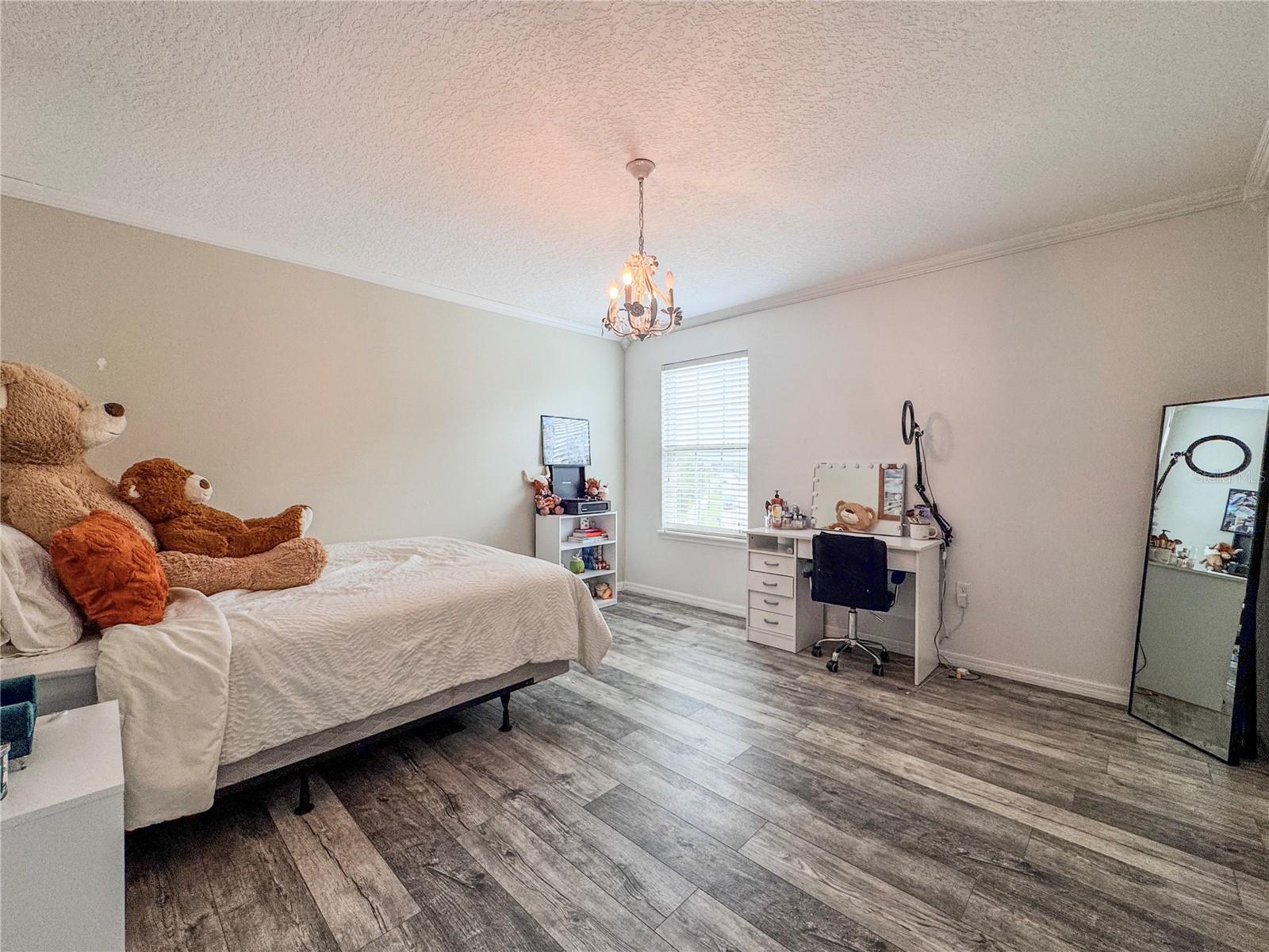 Image 49 of 94 For 1861 Remembrance Avenue