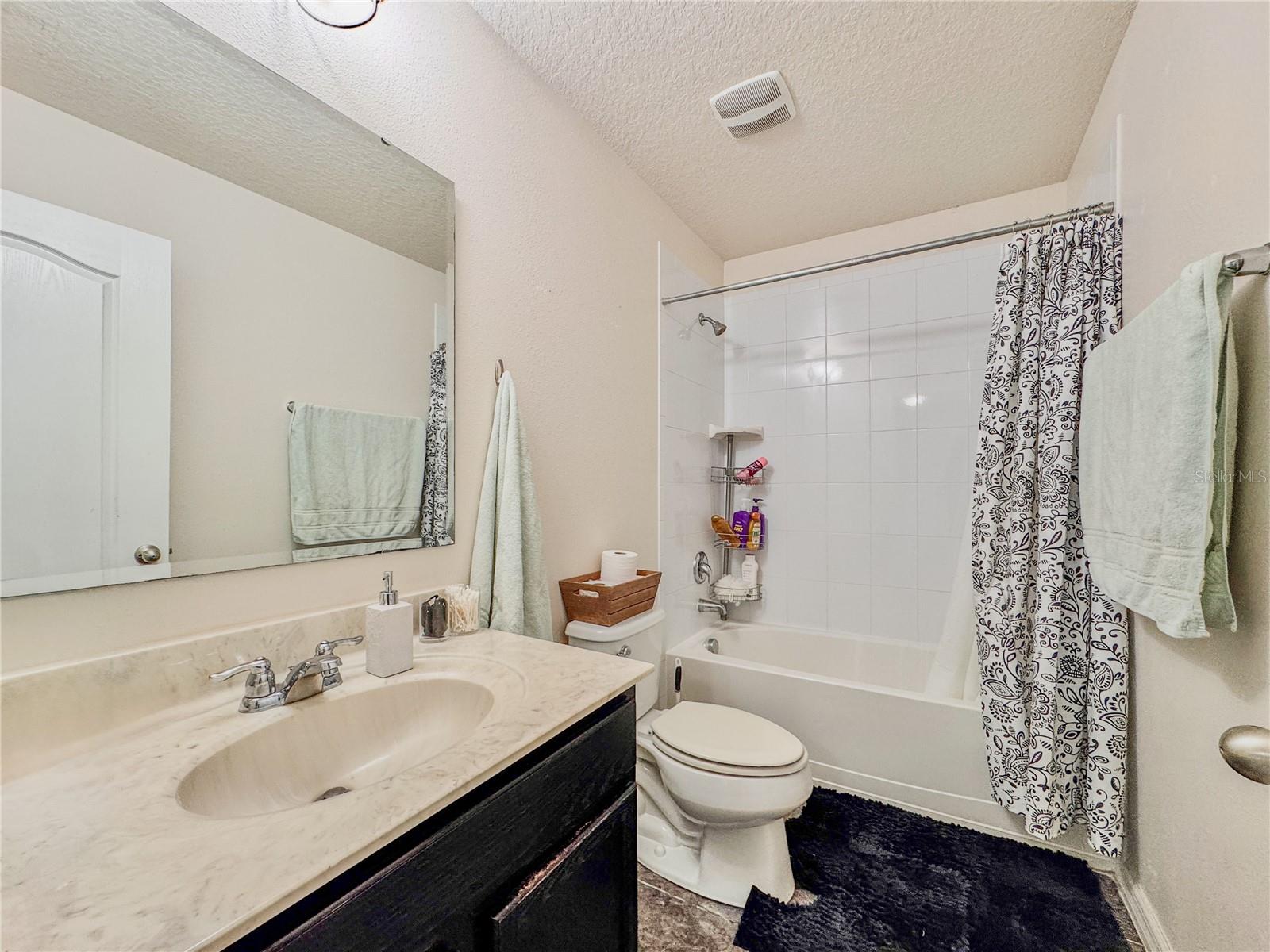 Image 51 of 94 For 1861 Remembrance Avenue