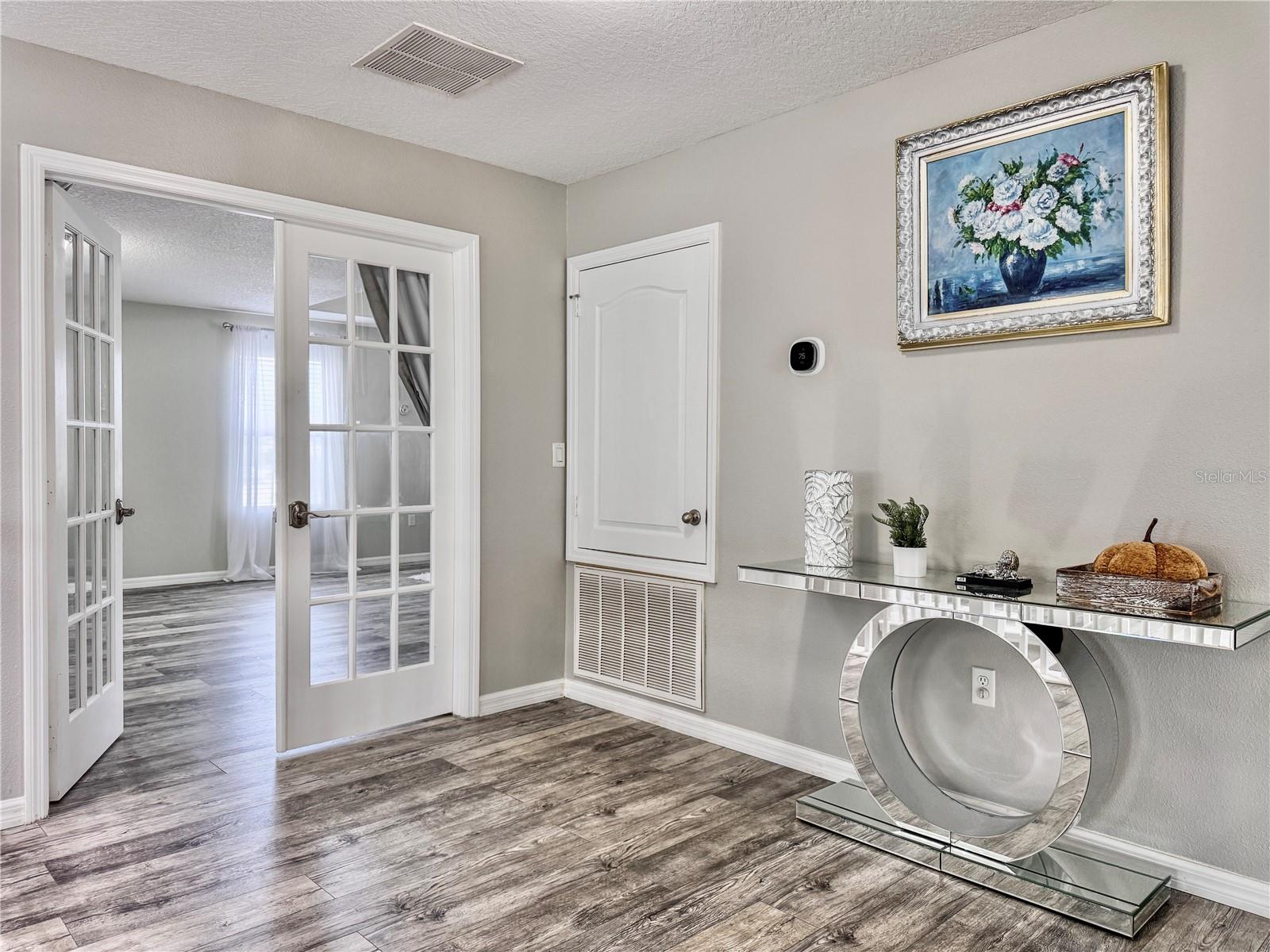 Image 55 of 94 For 1861 Remembrance Avenue