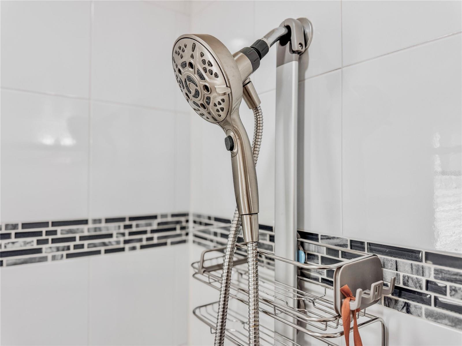 Image 65 of 94 For 1861 Remembrance Avenue