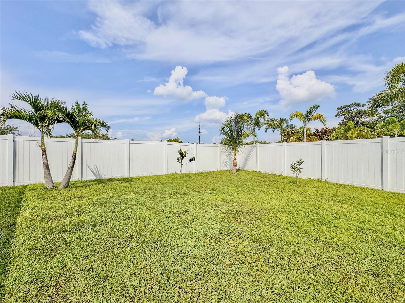 Image 74 of 94 For 1861 Remembrance Avenue