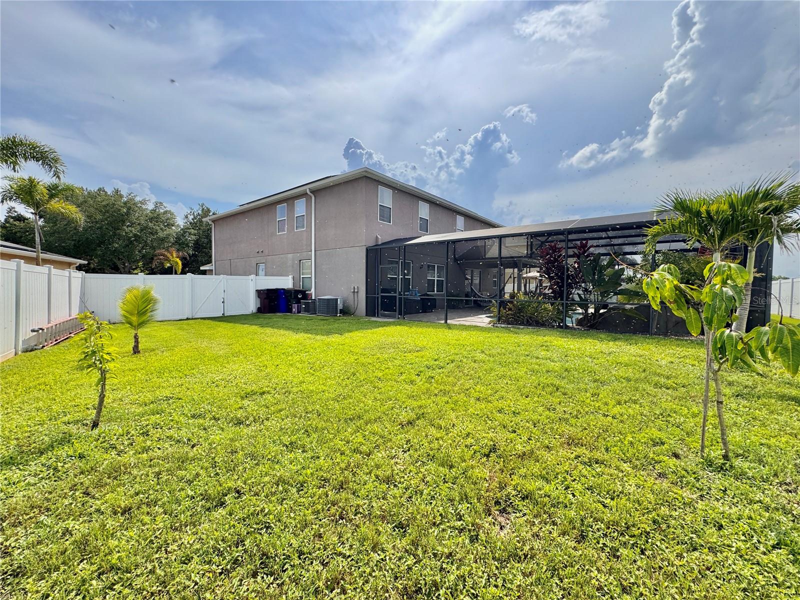 Image 75 of 94 For 1861 Remembrance Avenue