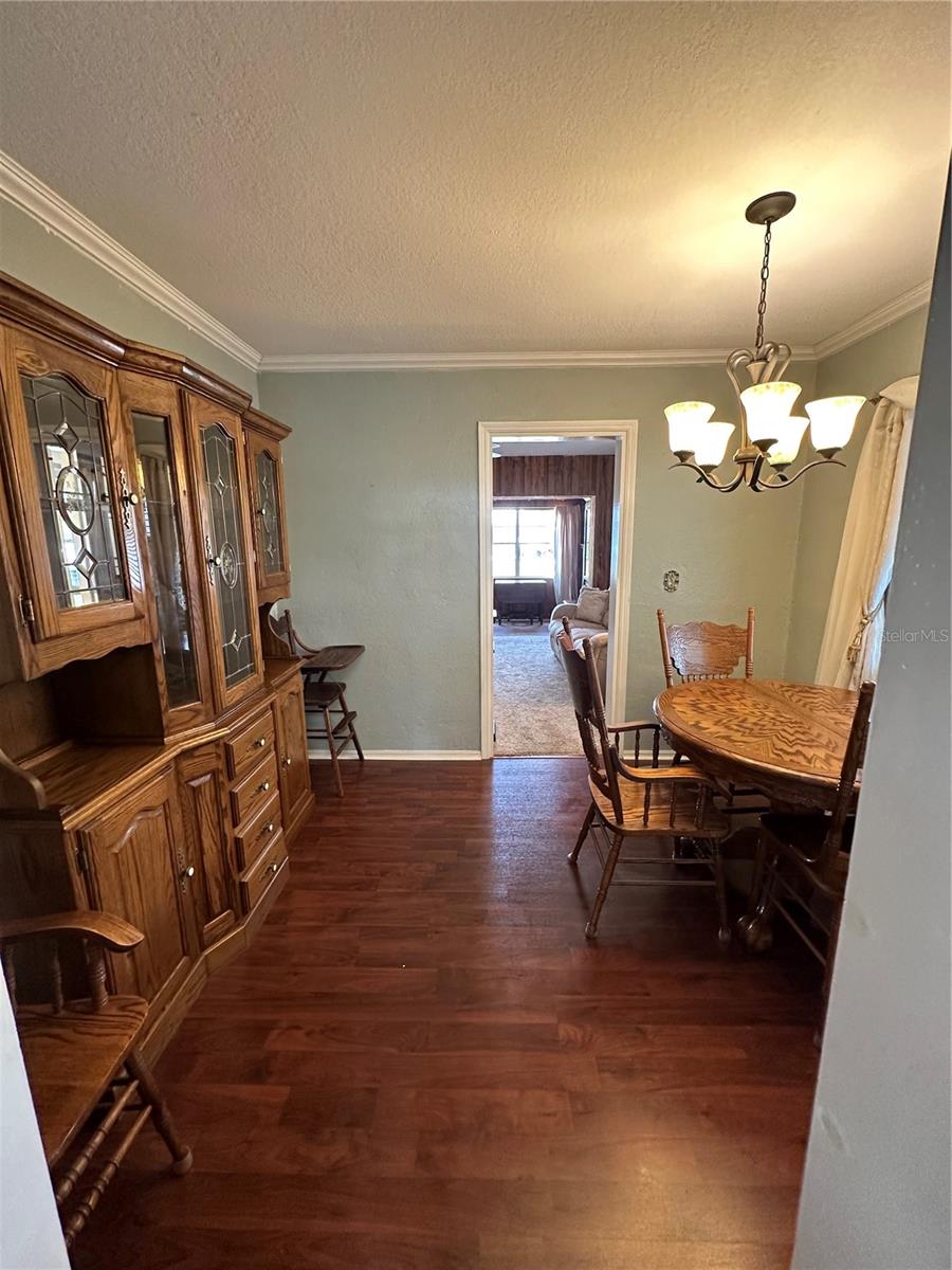 Image 16 of 32 For 123 Dade Avenue