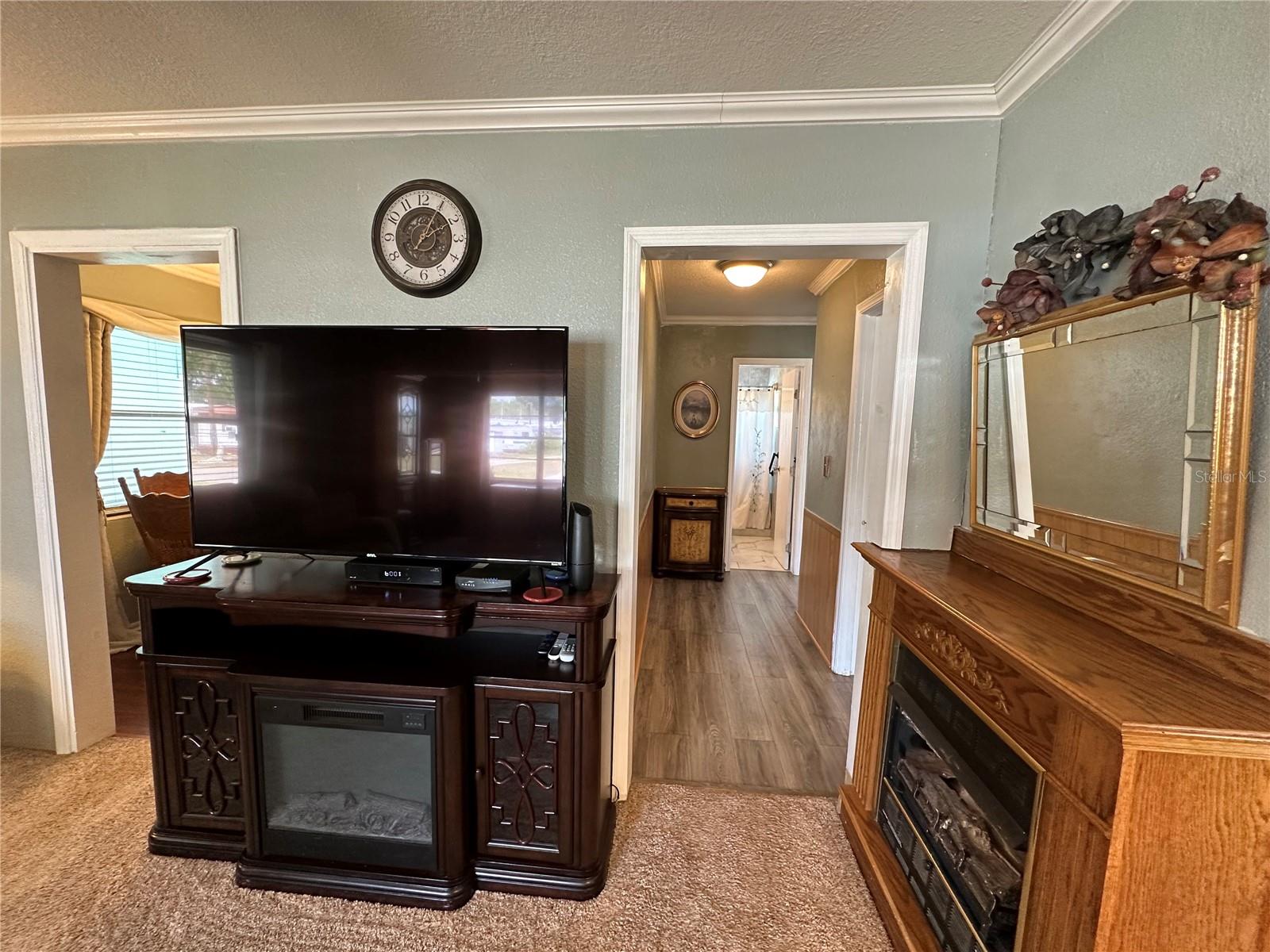 Image 27 of 32 For 123 Dade Avenue