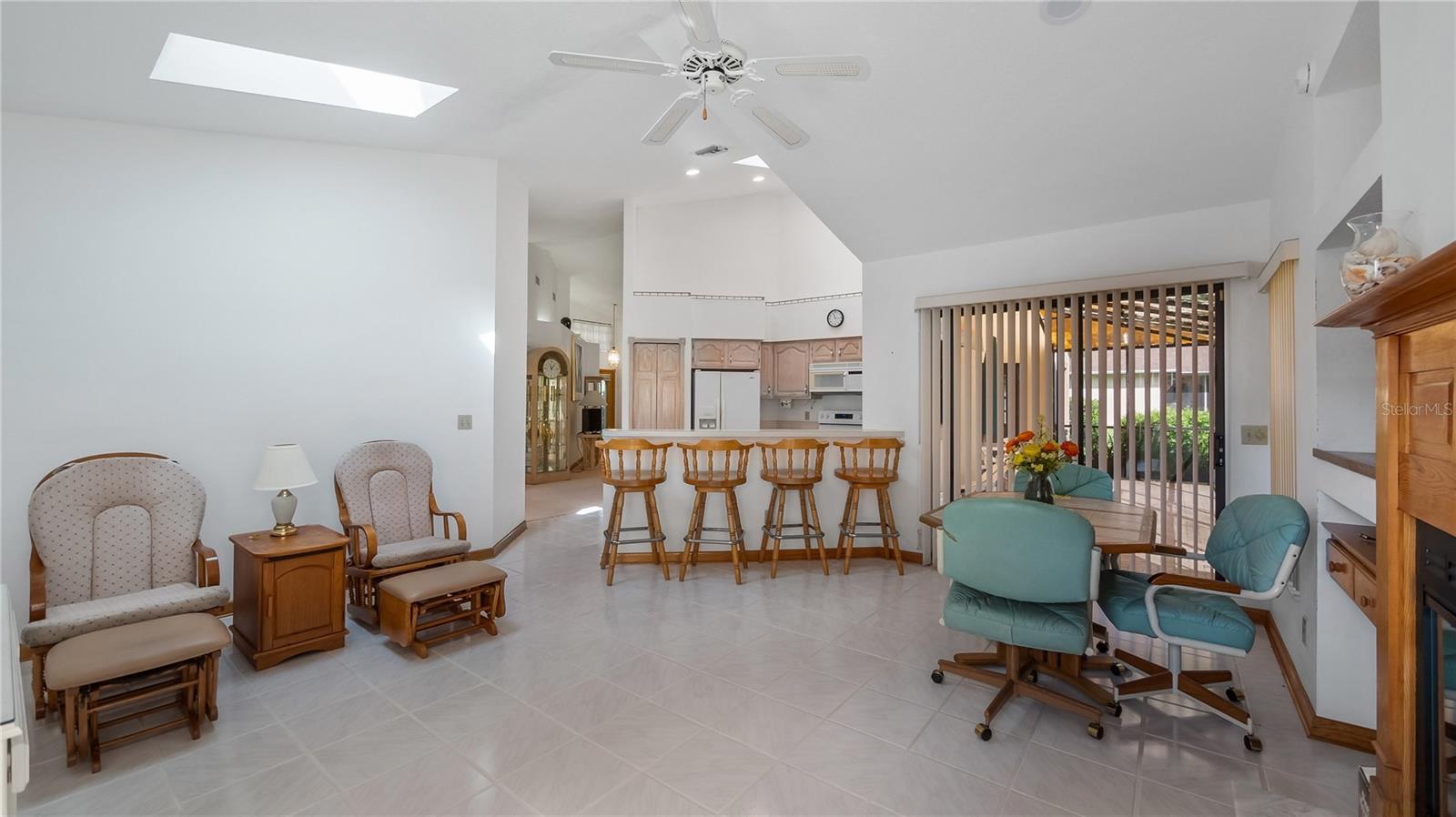 Image 17 of 33 For 11238 Summer Wind Court