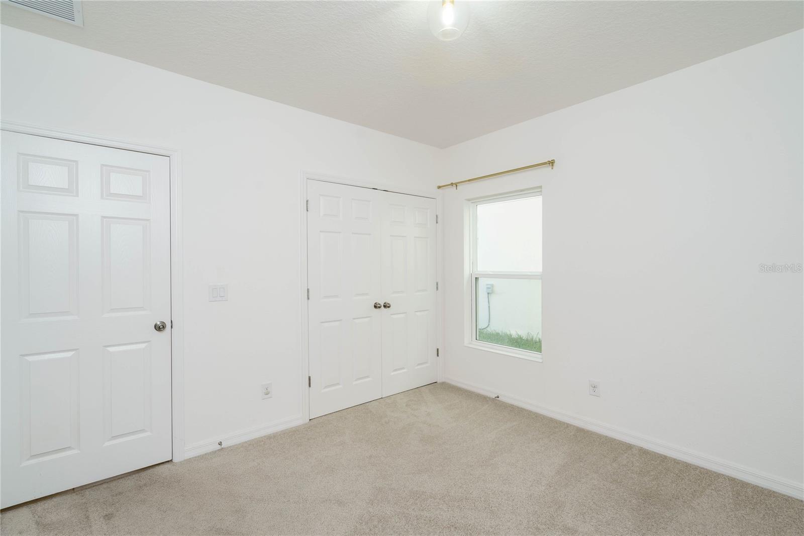 Image 15 of 34 For 244 Hamlet Loop