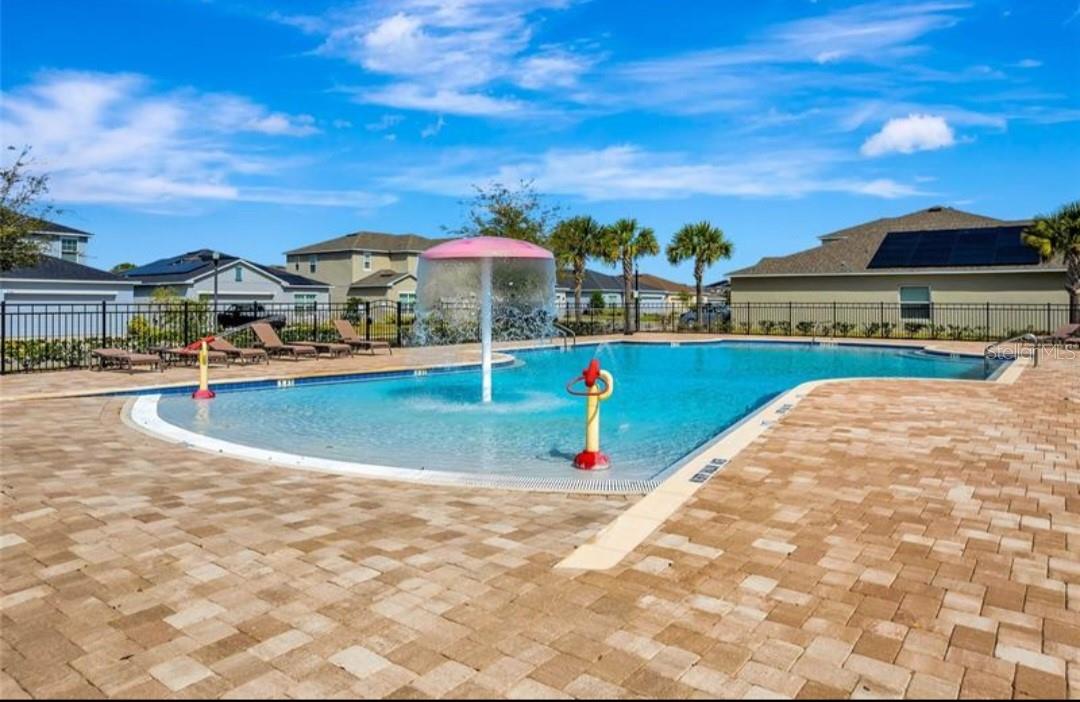 Image 34 of 34 For 244 Hamlet Loop