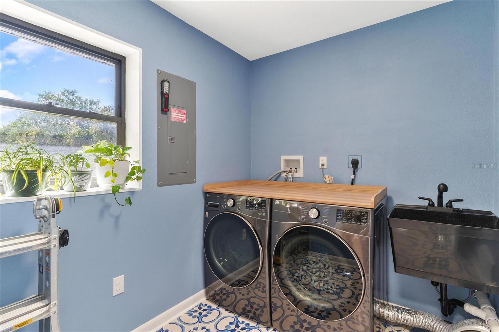 Image 15 of 28 For 1313 Maugans Avenue