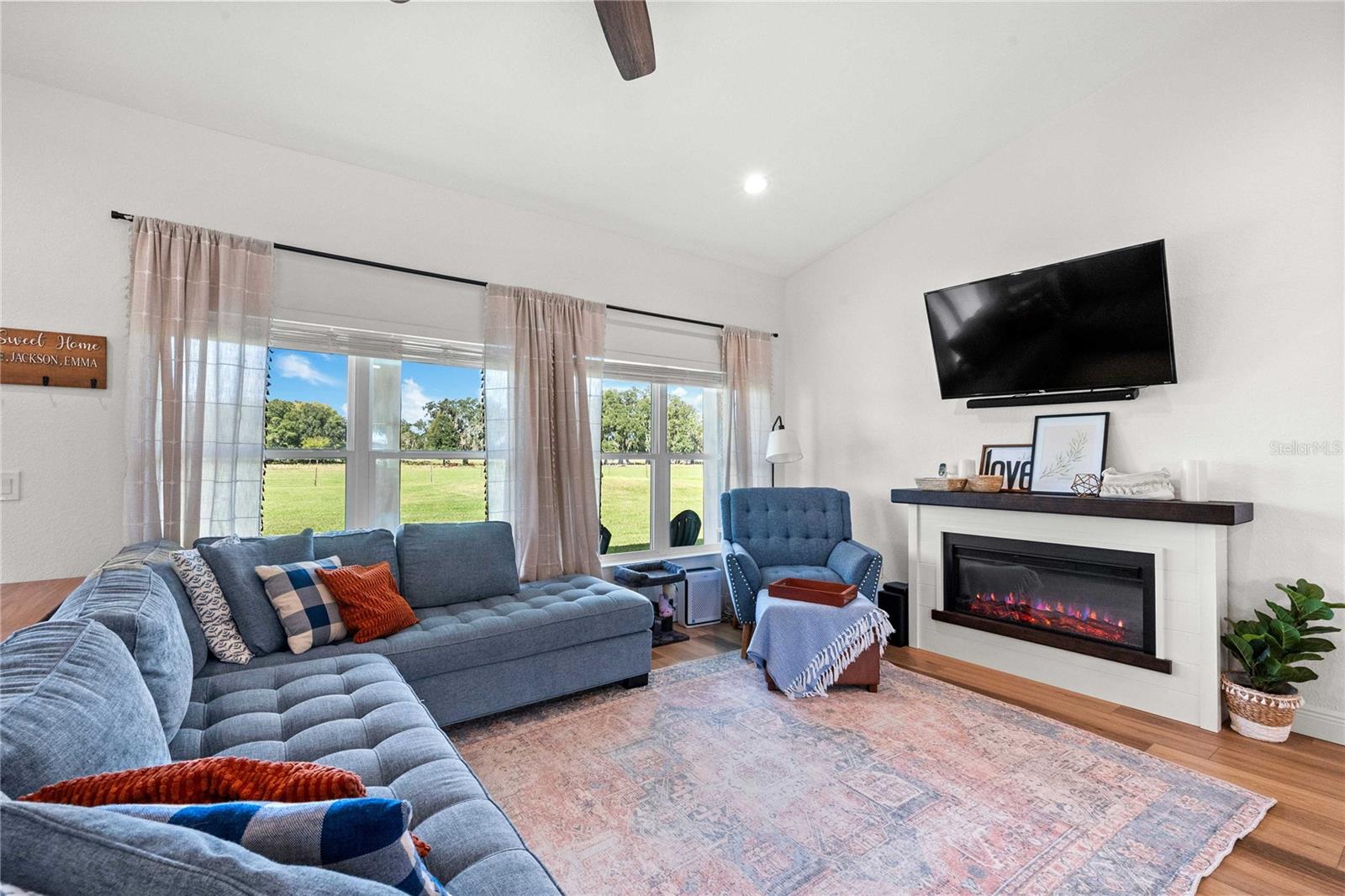 Image 3 of 67 For 7260 Cr 625  