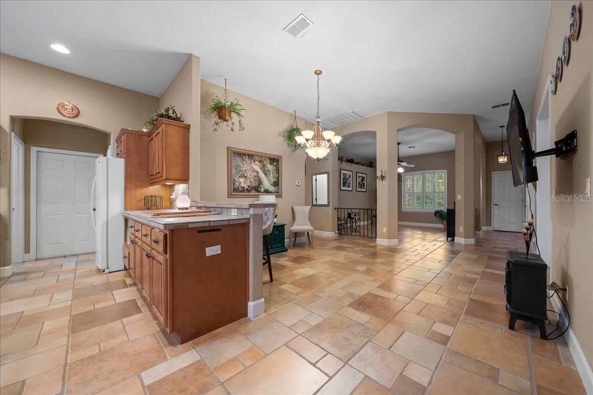 Image 23 of 77 For 4280 26th Terrace Road