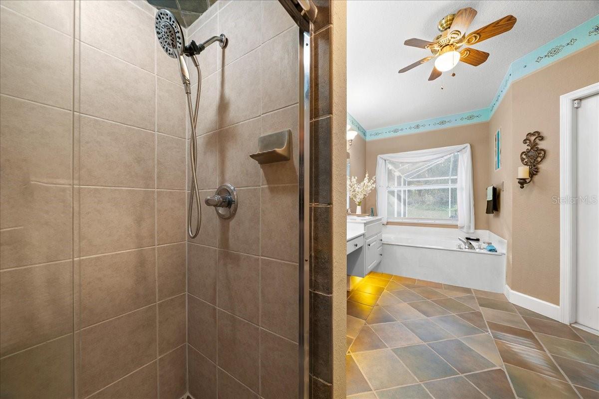 Image 37 of 77 For 4280 26th Terrace Road