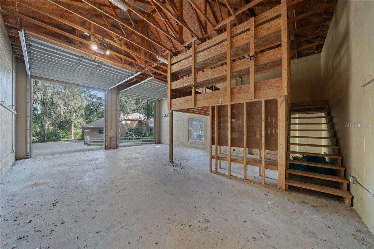 Image 45 of 77 For 4280 26th Terrace Road