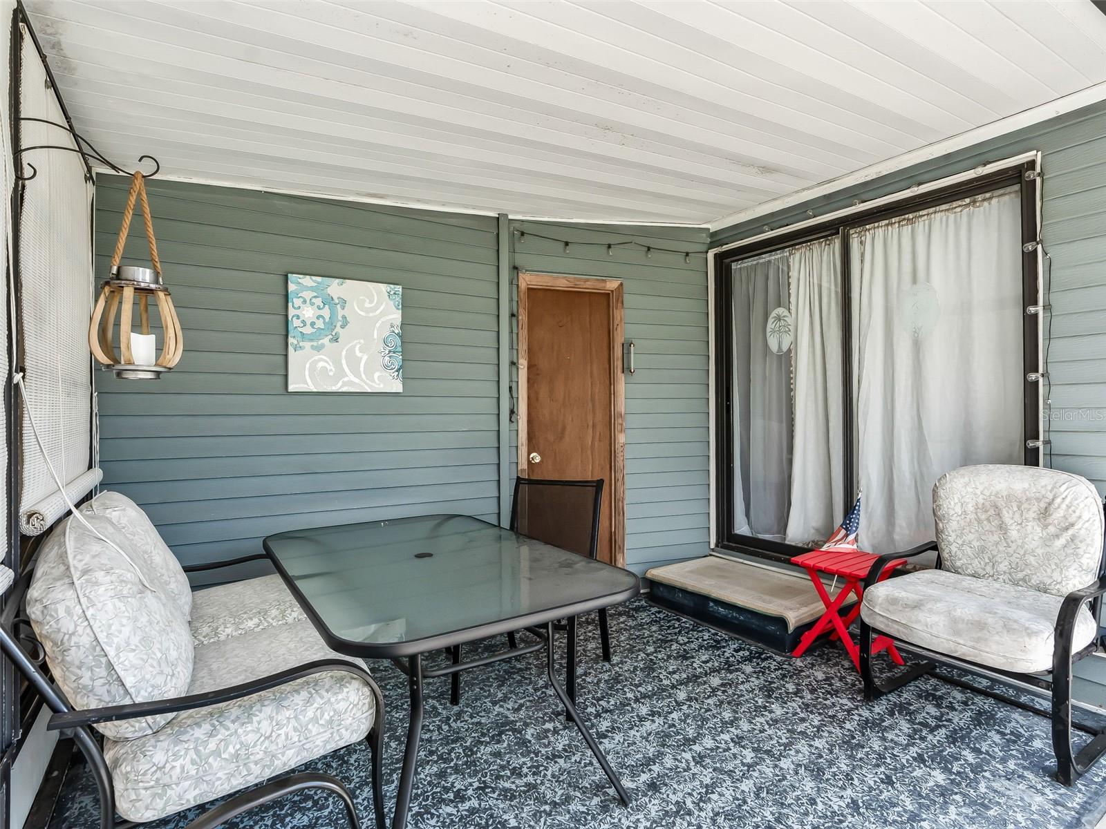 Image 31 of 44 For 1336 Schwartz Boulevard