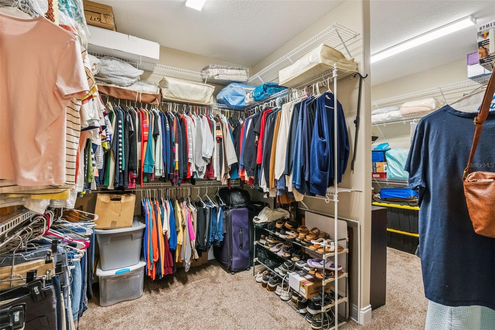 Image 26 of 51 For 21937 King Alfred Street