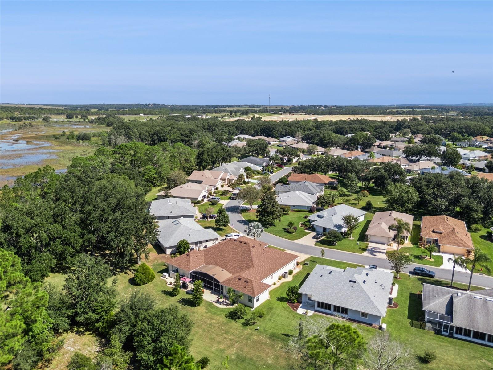 Image 46 of 51 For 21937 King Alfred Street