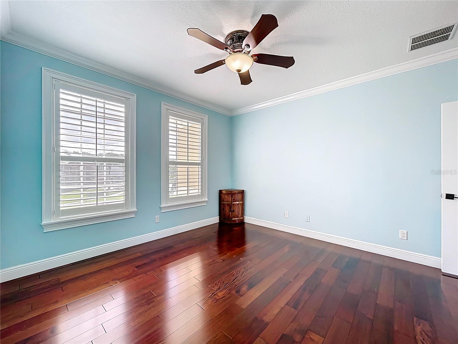 Image 30 of 100 For 2462 Linkwood Avenue
