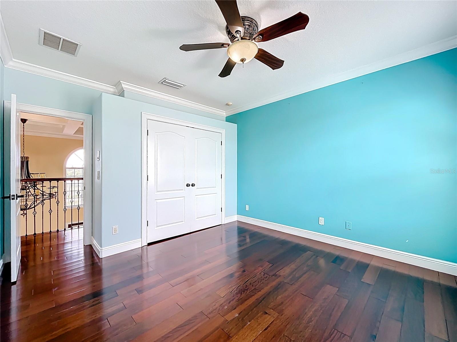 Image 31 of 100 For 2462 Linkwood Avenue