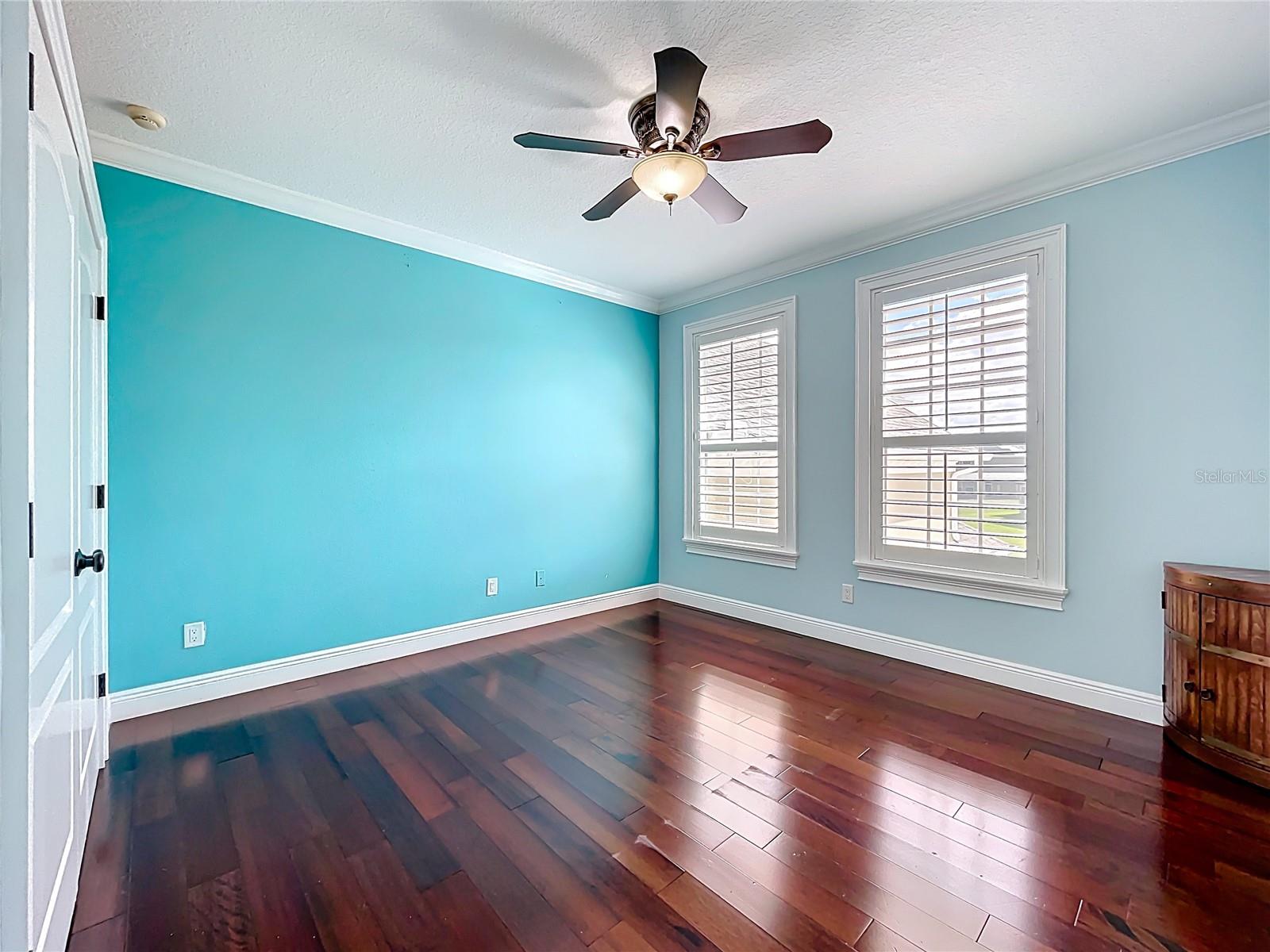 Image 82 of 100 For 2462 Linkwood Avenue