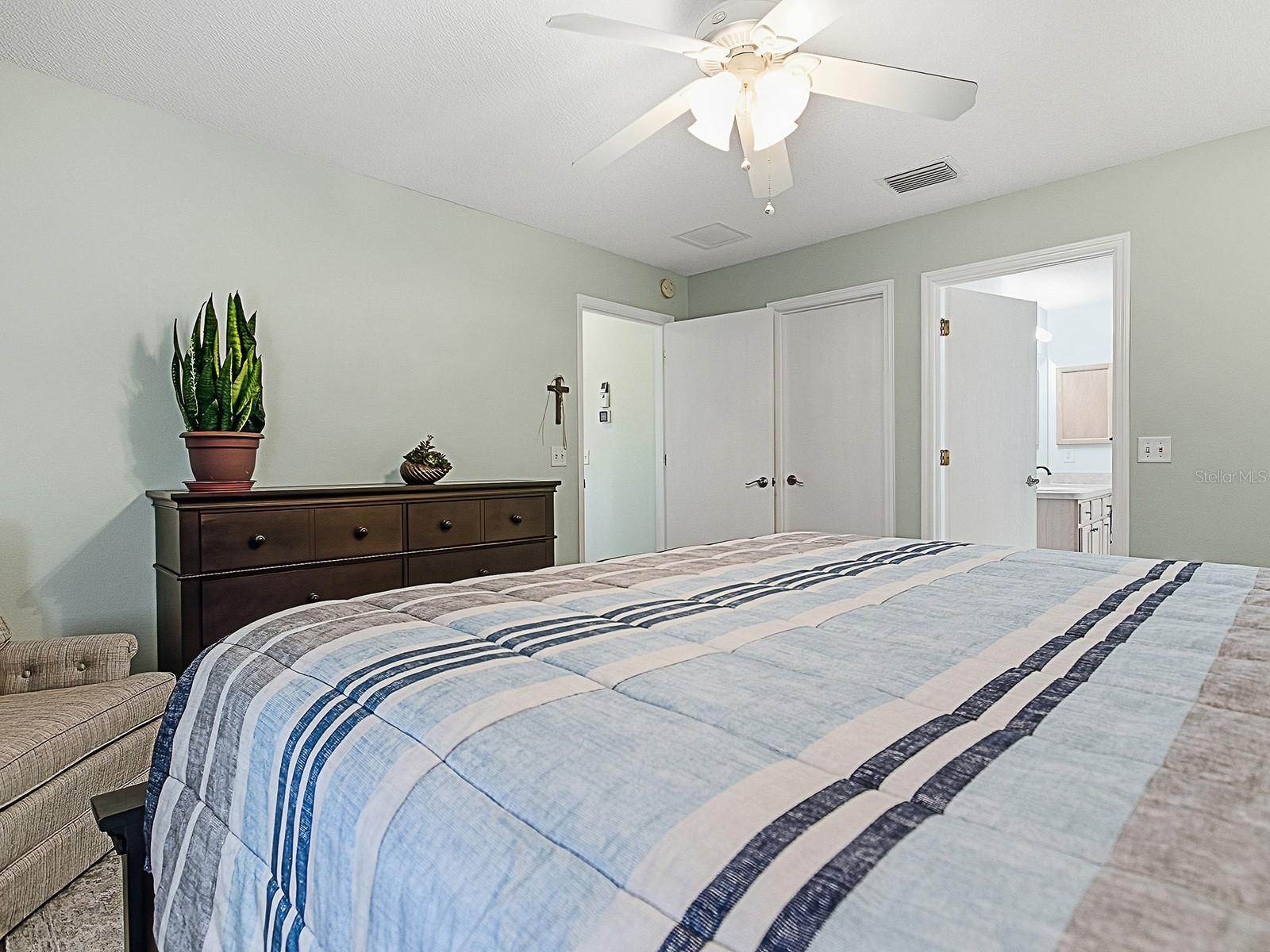 Image 17 of 38 For 16899 96th Chapelwood Circle