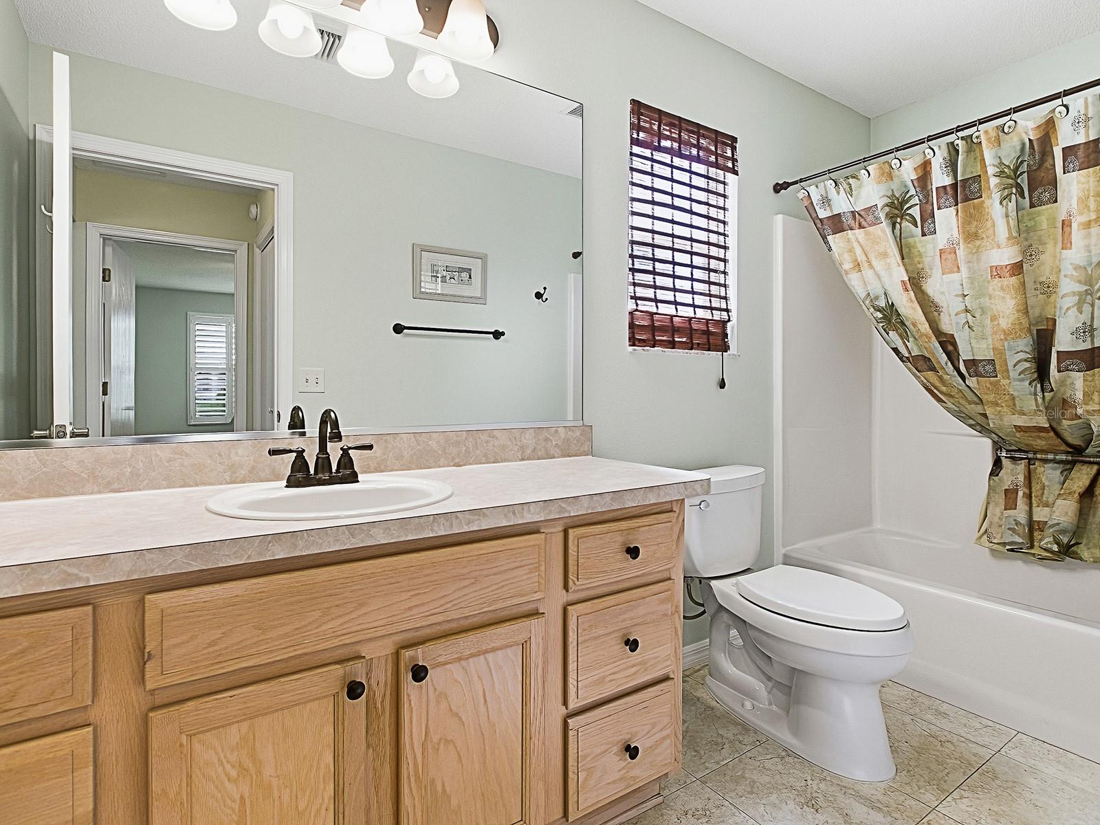 Image 23 of 38 For 16899 96th Chapelwood Circle