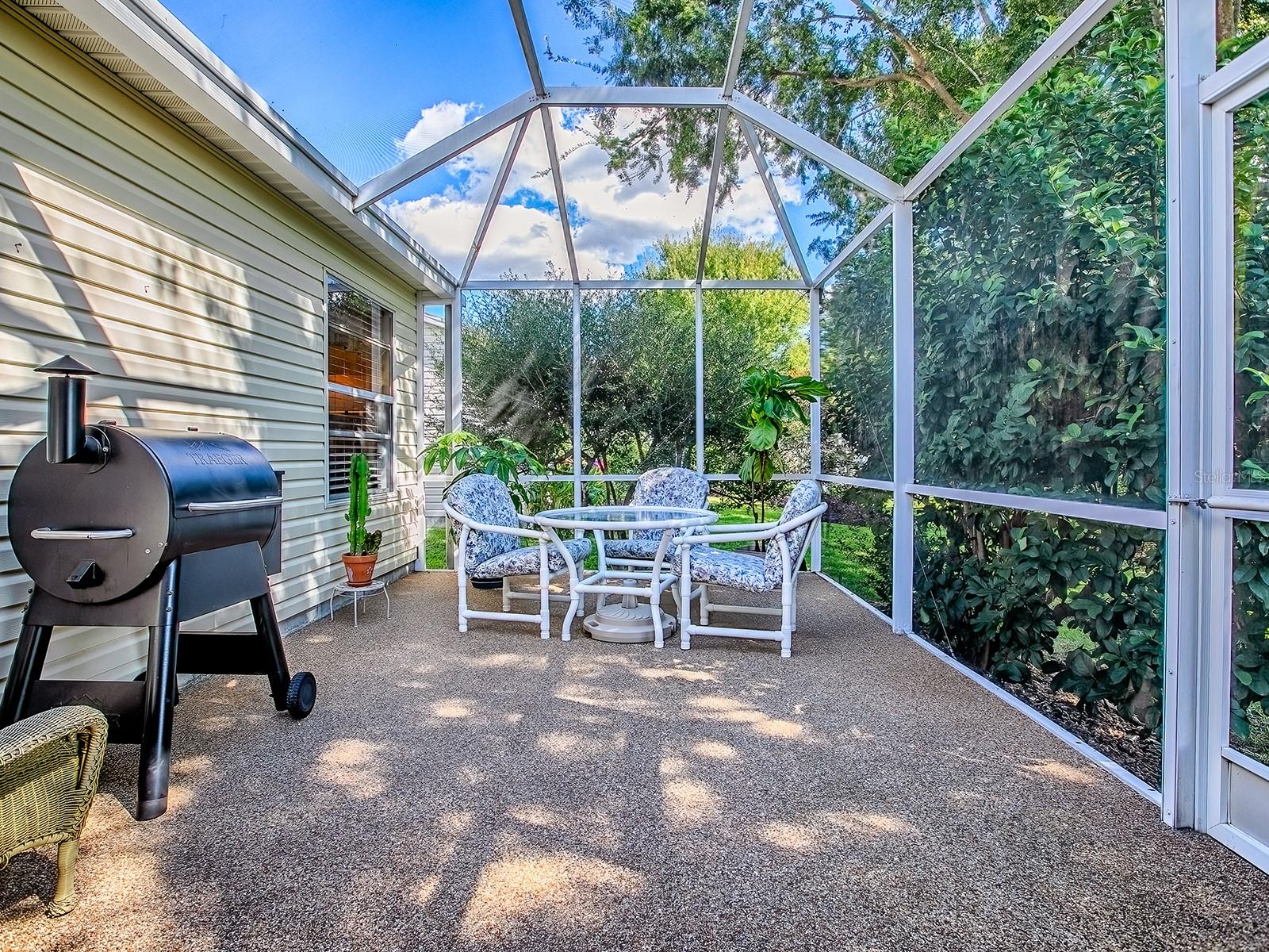 Image 29 of 38 For 16899 96th Chapelwood Circle