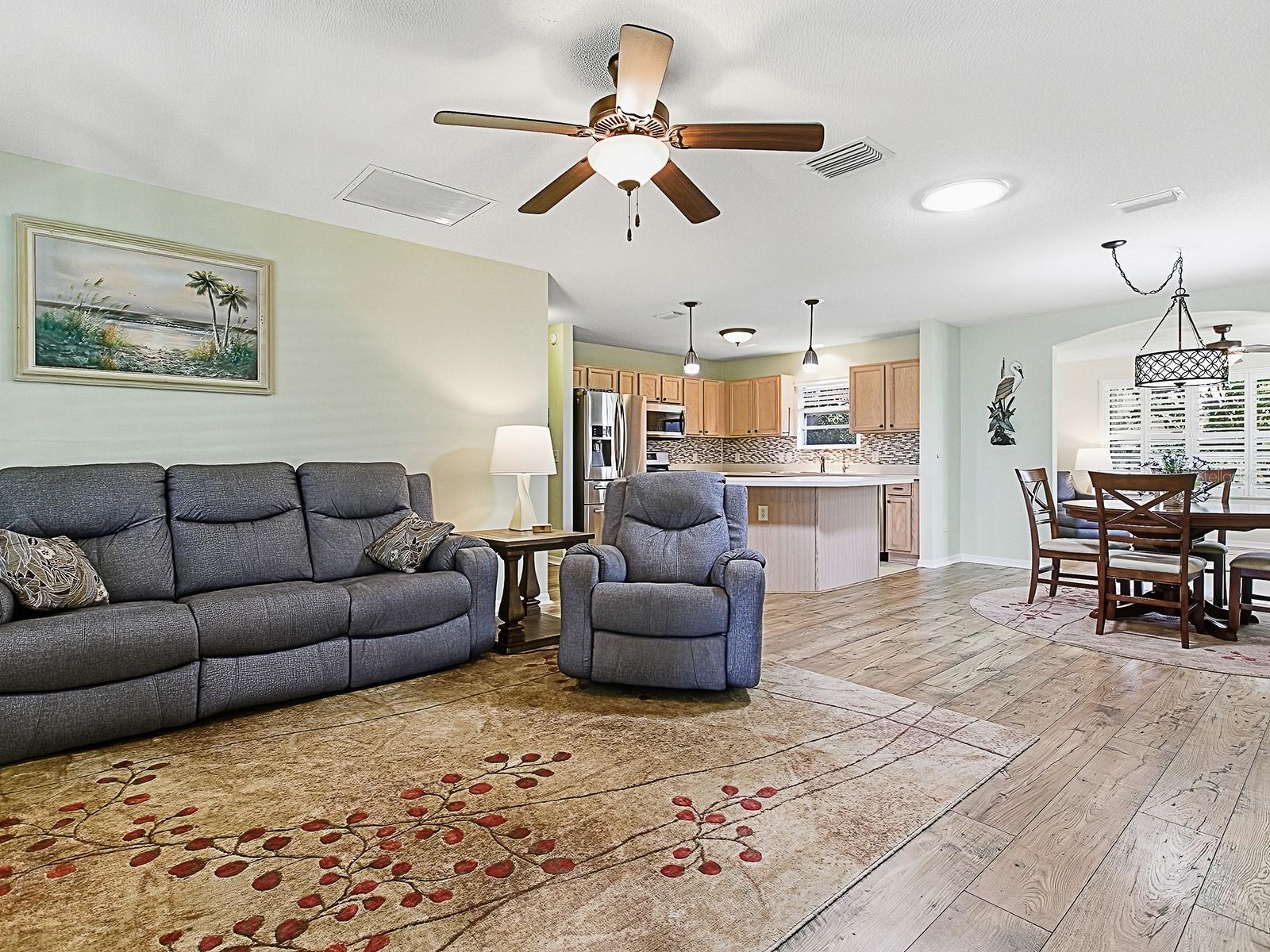 Image 5 of 38 For 16899 96th Chapelwood Circle