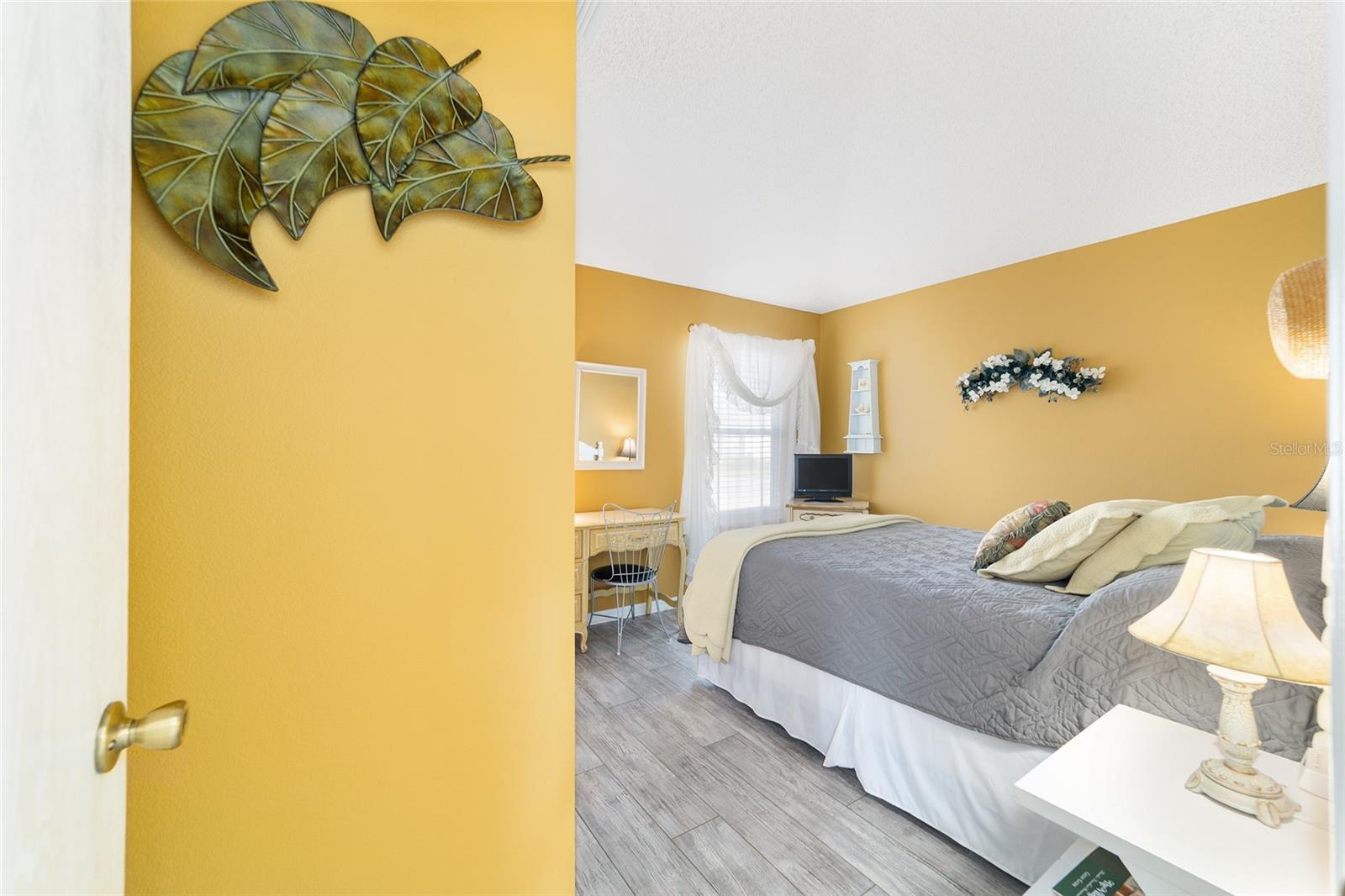 Image 38 of 68 For 17773 91st Freedom Court