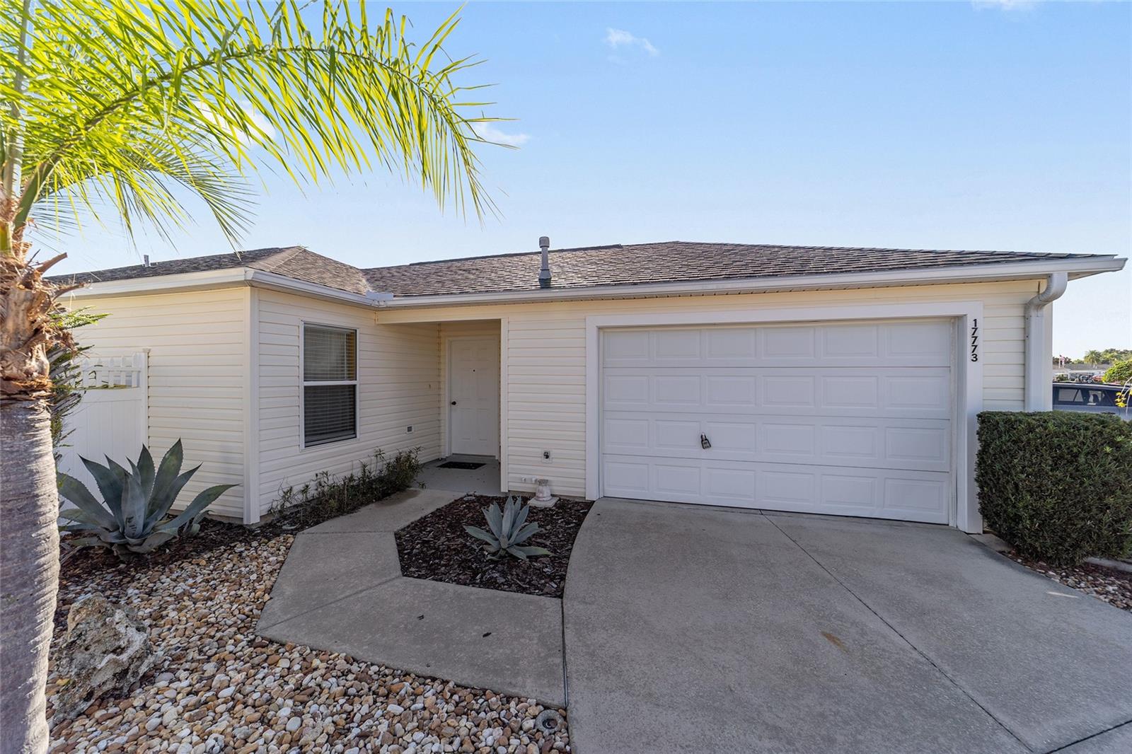 Image 7 of 68 For 17773 91st Freedom Court