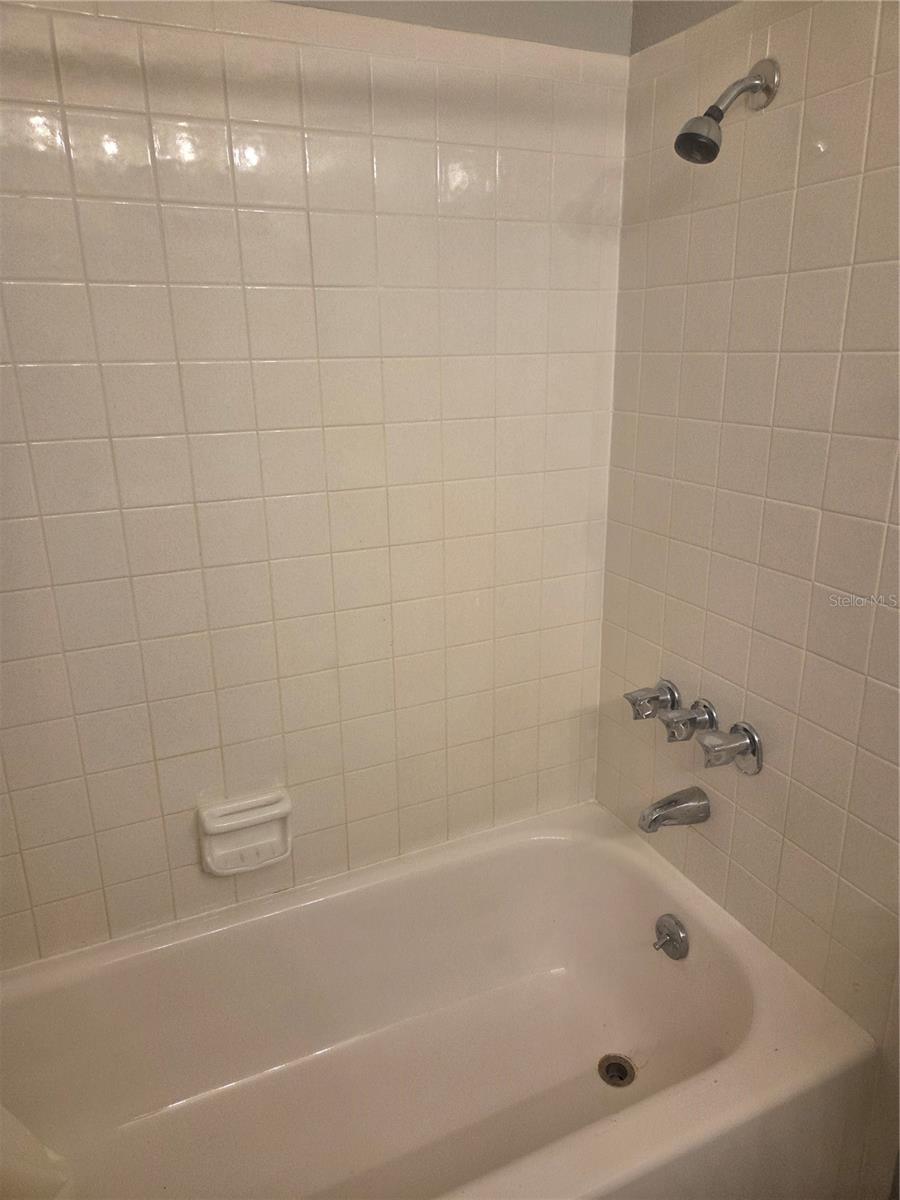 Image 13 of 21 For 23204 Sandalwood Drive 23204