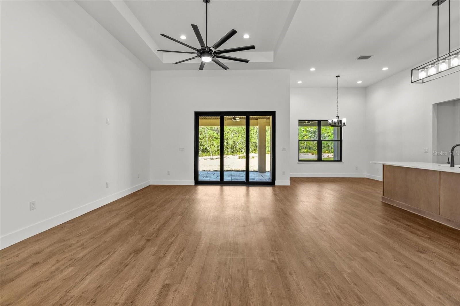 Image 10 of 46 For 4380 Malaluka Circle