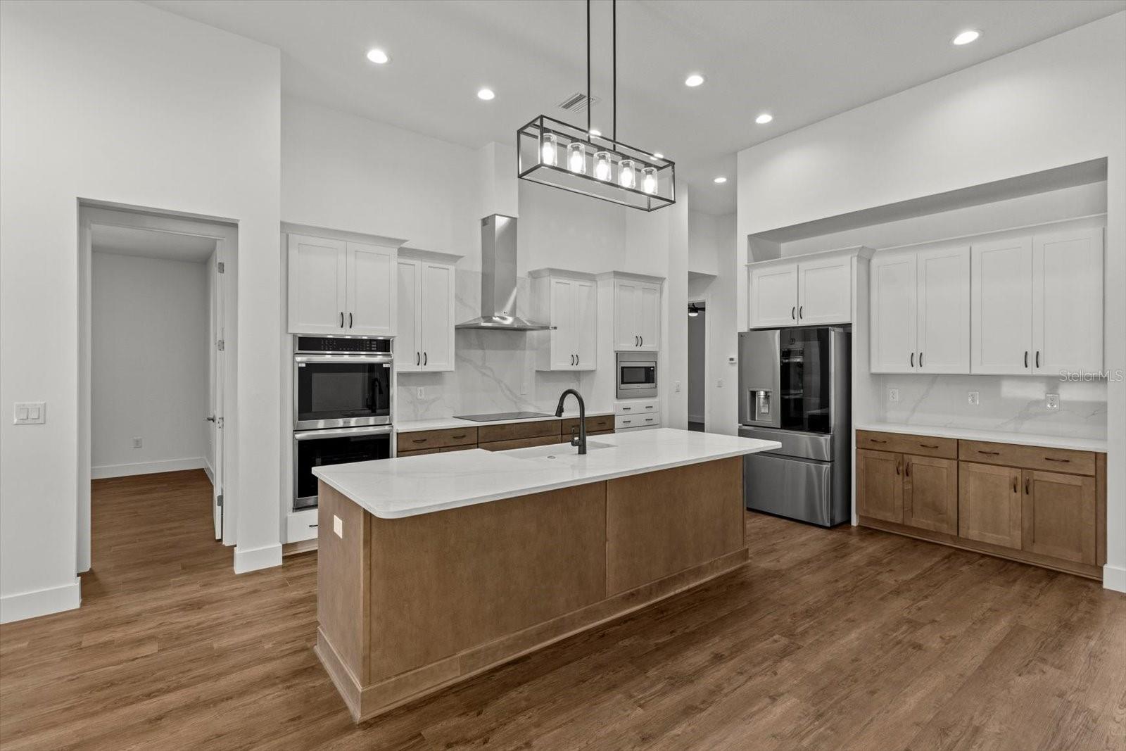 Image 16 of 46 For 4380 Malaluka Circle