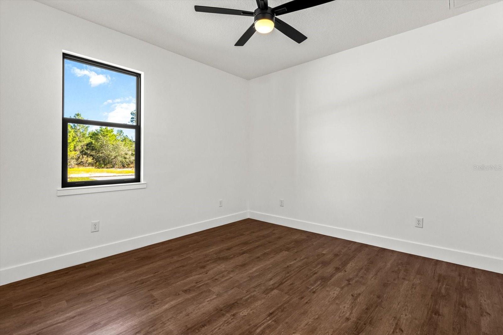 Image 21 of 46 For 4380 Malaluka Circle