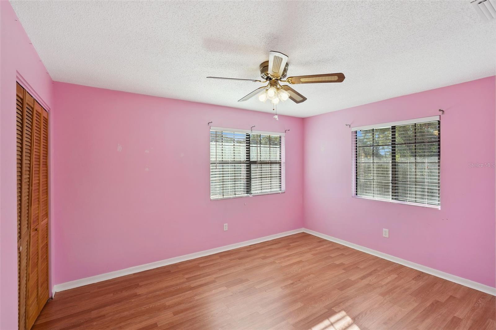 Image 18 of 48 For 9270 157th Place