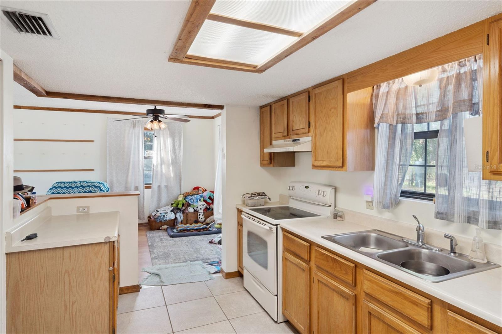 Image 23 of 48 For 9270 157th Place
