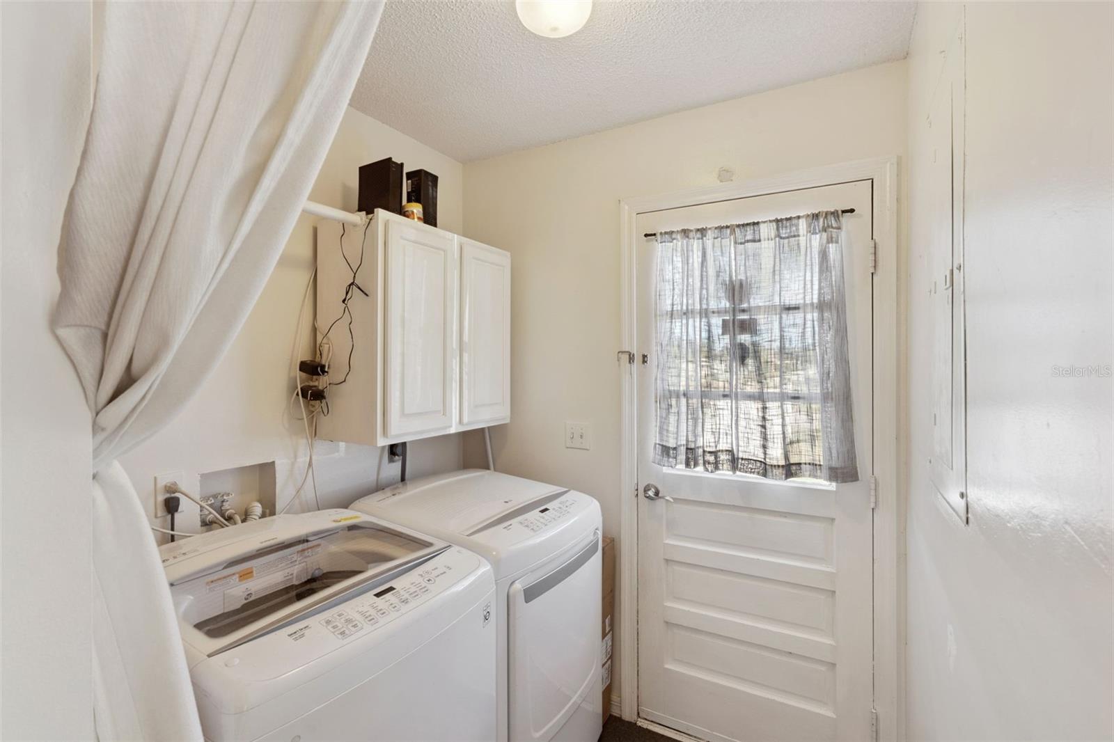 Image 24 of 48 For 9270 157th Place
