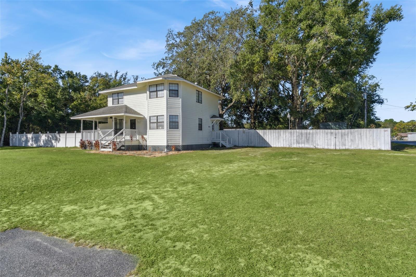 Image 34 of 48 For 9270 157th Place