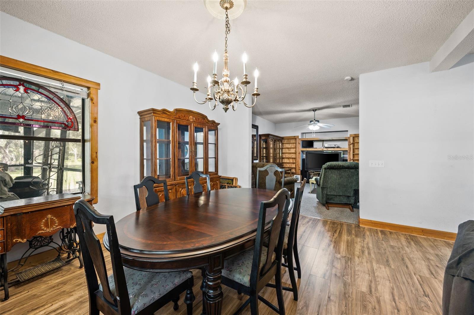 Image 15 of 93 For 3140 23rd Place