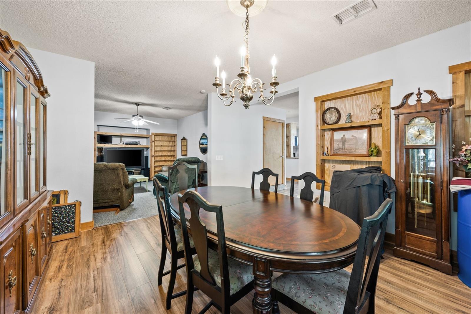 Image 16 of 93 For 3140 23rd Place