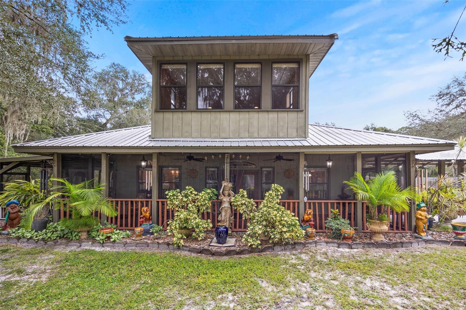 Image 3 of 93 For 3140 23rd Place