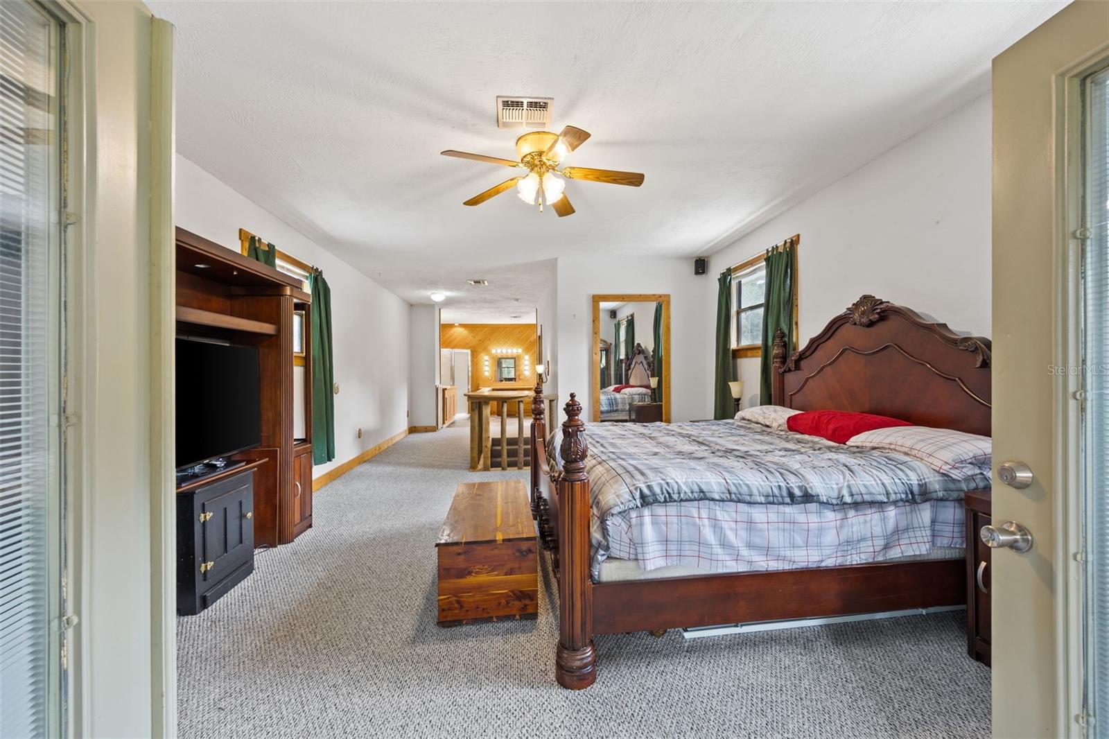 Image 35 of 93 For 3140 23rd Place