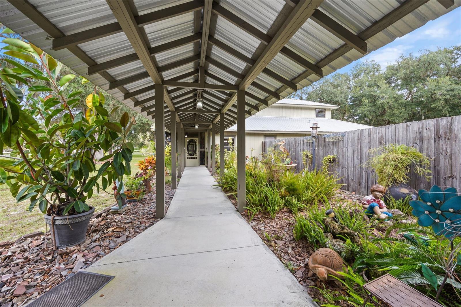 Image 4 of 93 For 3140 23rd Place