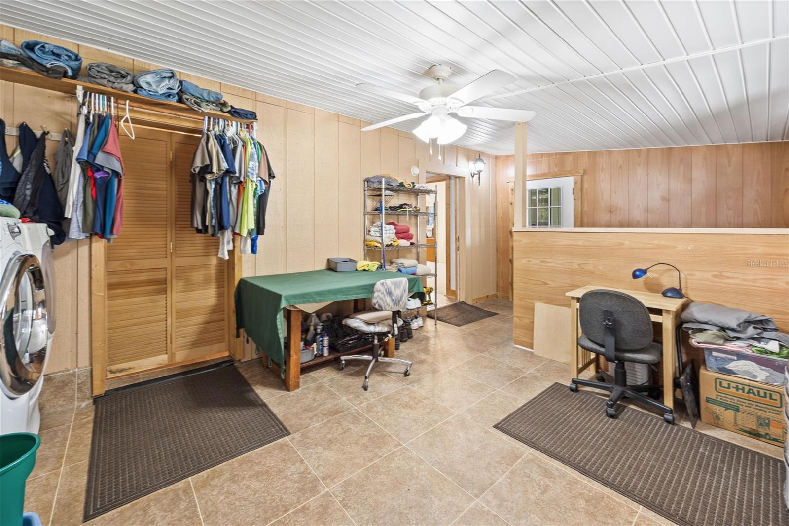 Image 43 of 93 For 3140 23rd Place