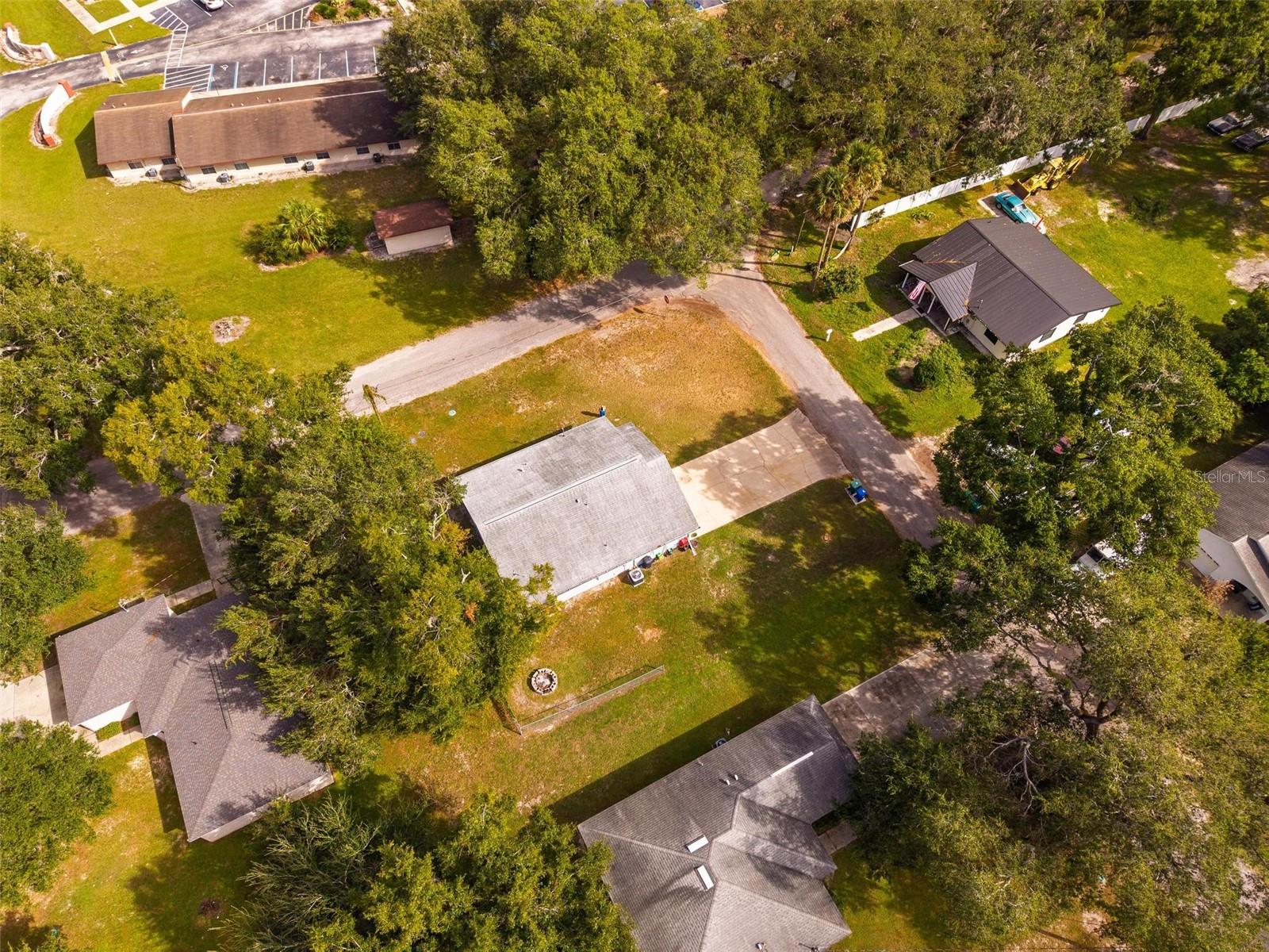 Image 20 of 25 For 913 Powell Street