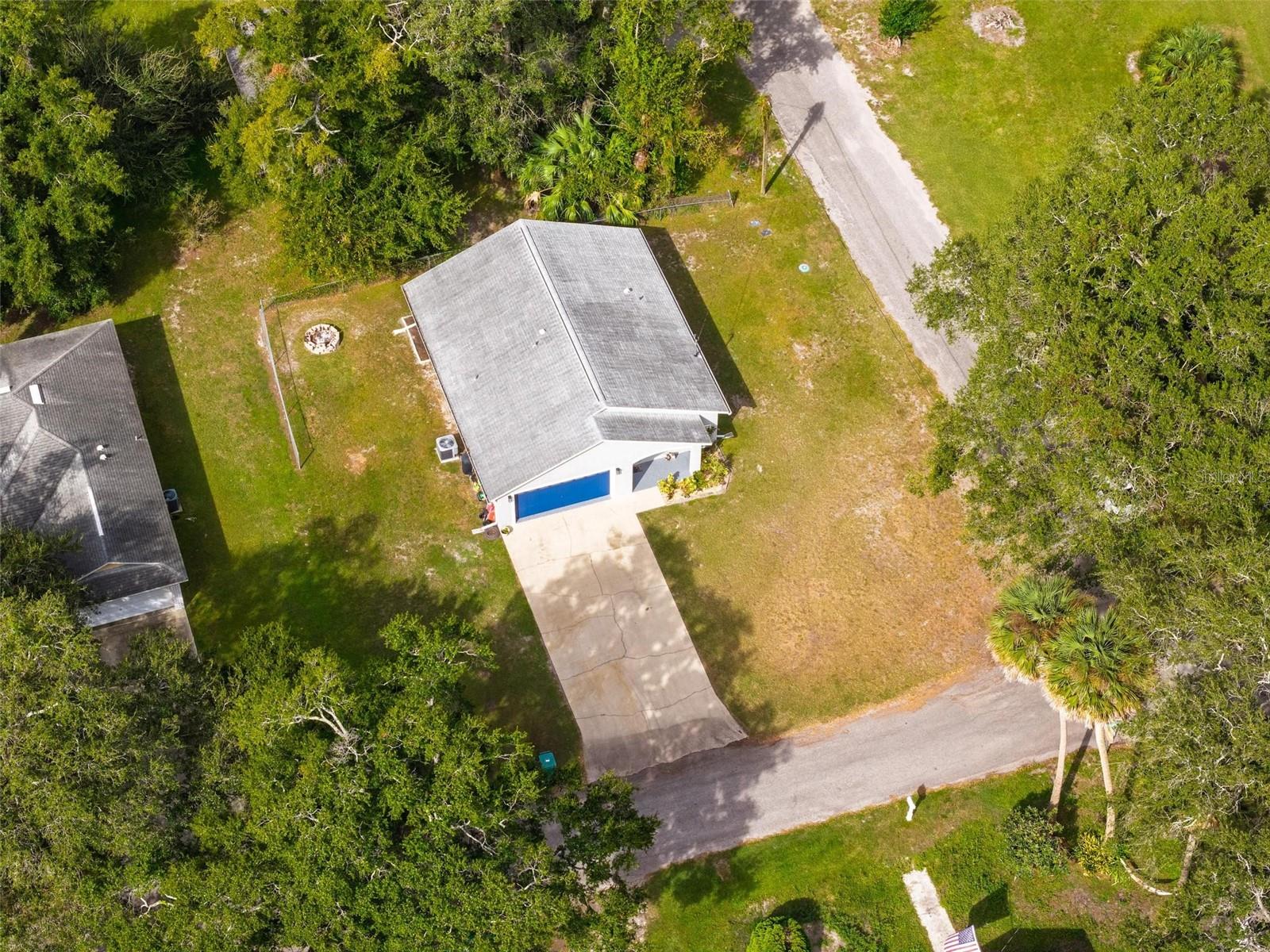 Image 4 of 25 For 913 Powell Street