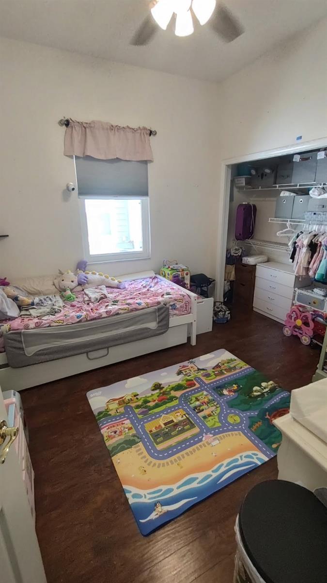 Image 19 of 28 For 6421 Ashville Drive