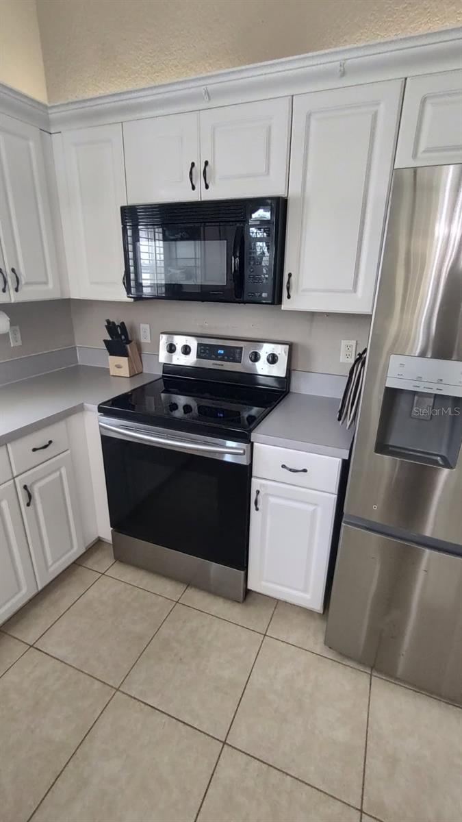 Image 5 of 28 For 6421 Ashville Drive