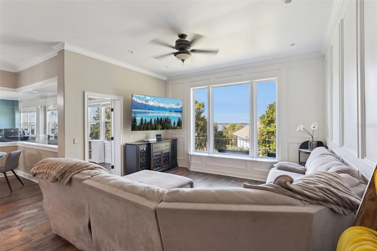 Image 22 of 58 For 12736 Lake Ridge Circle